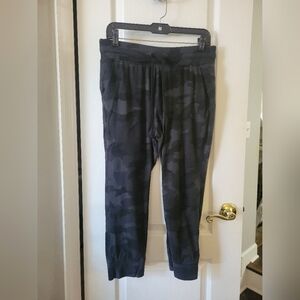 Lululemon Ready to Rulu Jogger Crop Heritage 365 Camo Deep Coal Multi Size 10